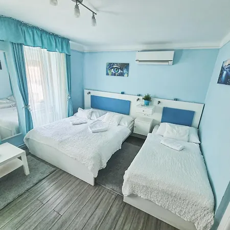 Szivárvány Panzió Alojamento de Acomodação e Pequeno-almoço Szeged