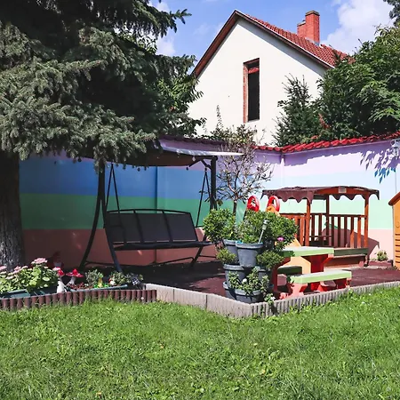 Szivárvány Panzió Alojamento de Acomodação e Pequeno-almoço Szeged